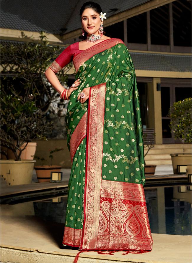 Banarasi Silk Dark Green Festival Wear Weaving Saree